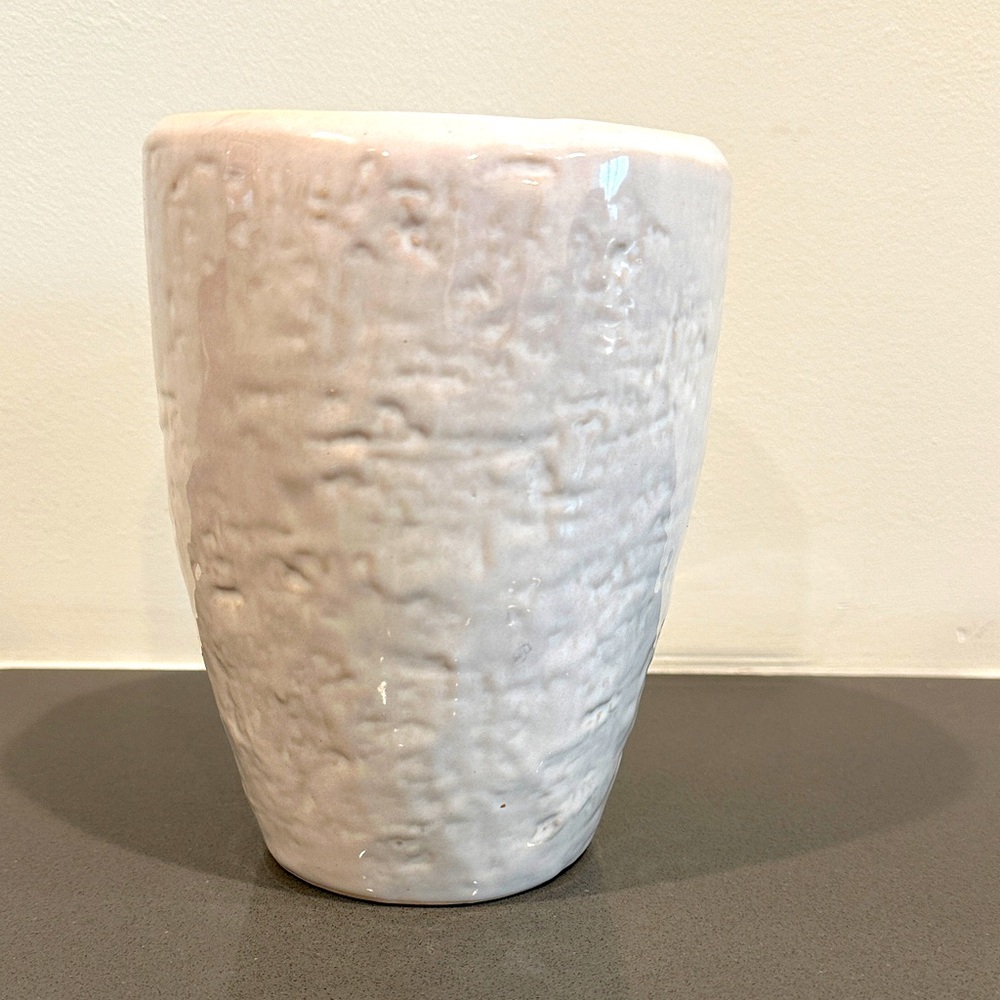 Ceramic planter vase